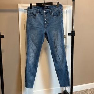 Hollister Jeans // Size 11 Regular